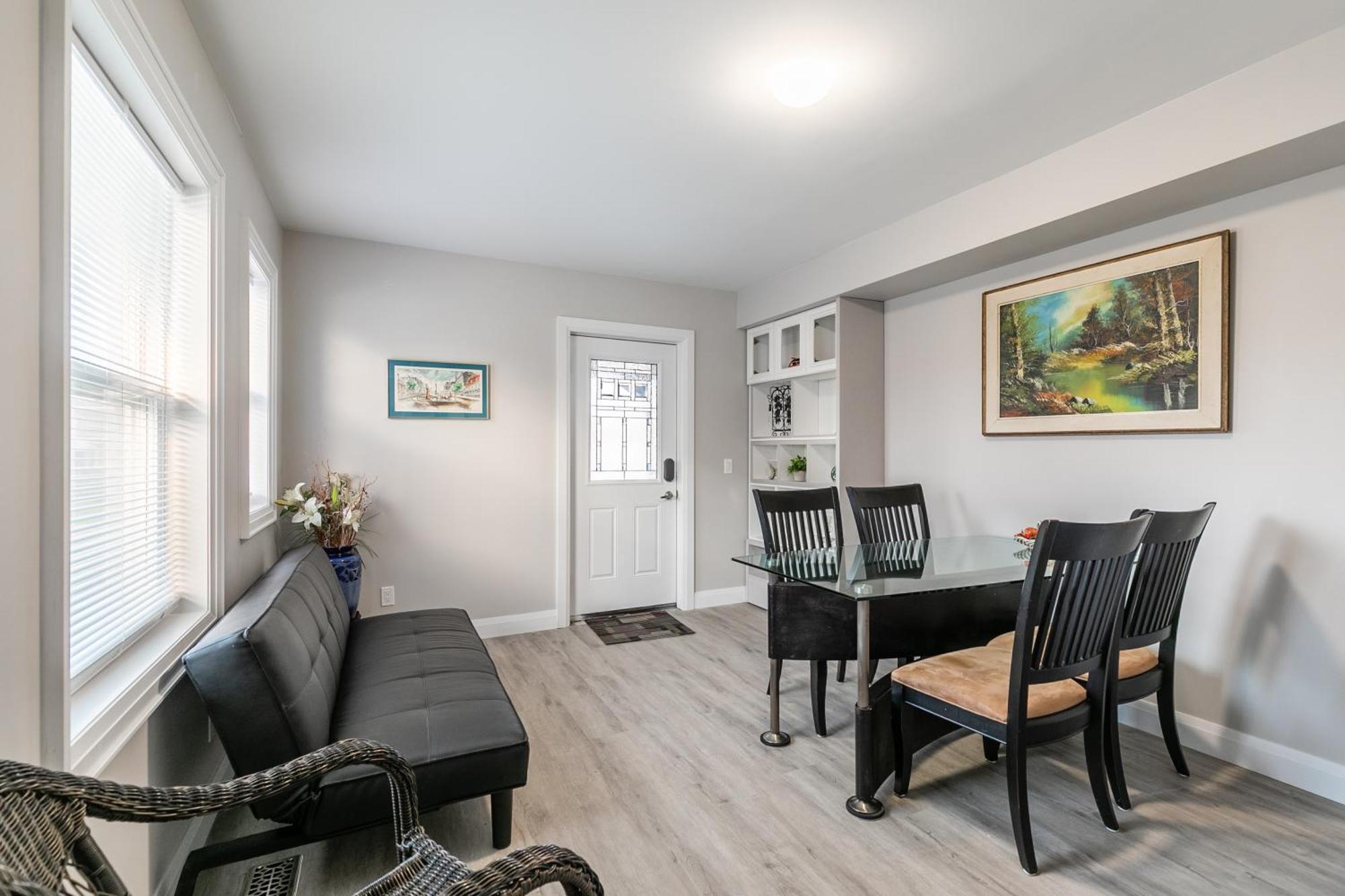 Beautiful Renovated Home 3 Mins Drive To Fall Niagara Falls Exterior photo
