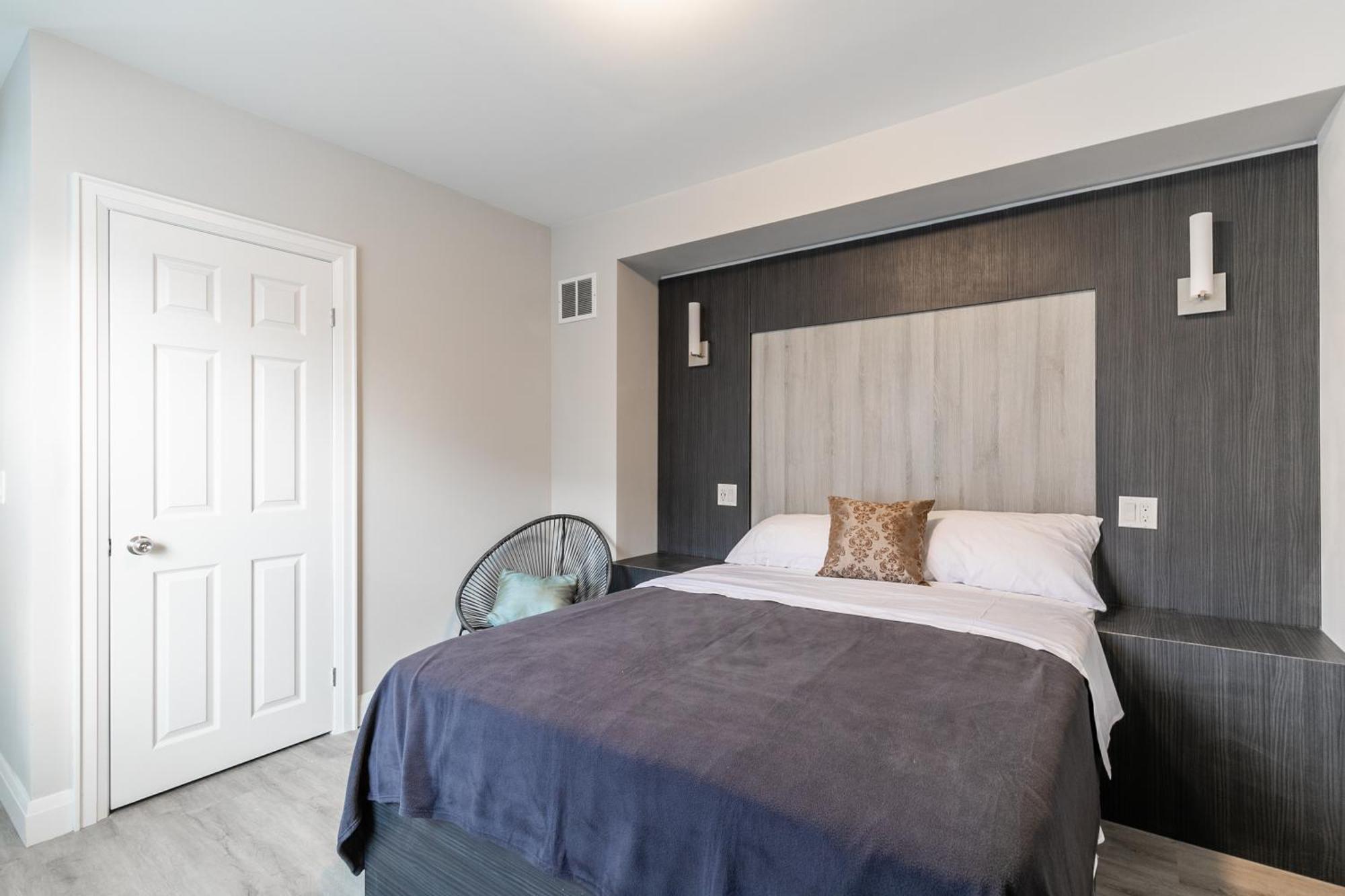 Beautiful Renovated Home 3 Mins Drive To Fall Niagara Falls Exterior photo